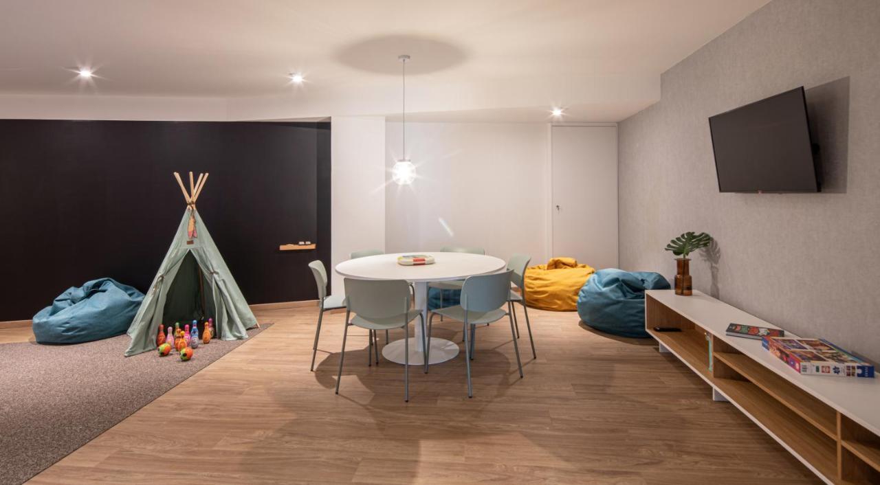 Apartamentos Forum Ceao Луго Экстерьер фото